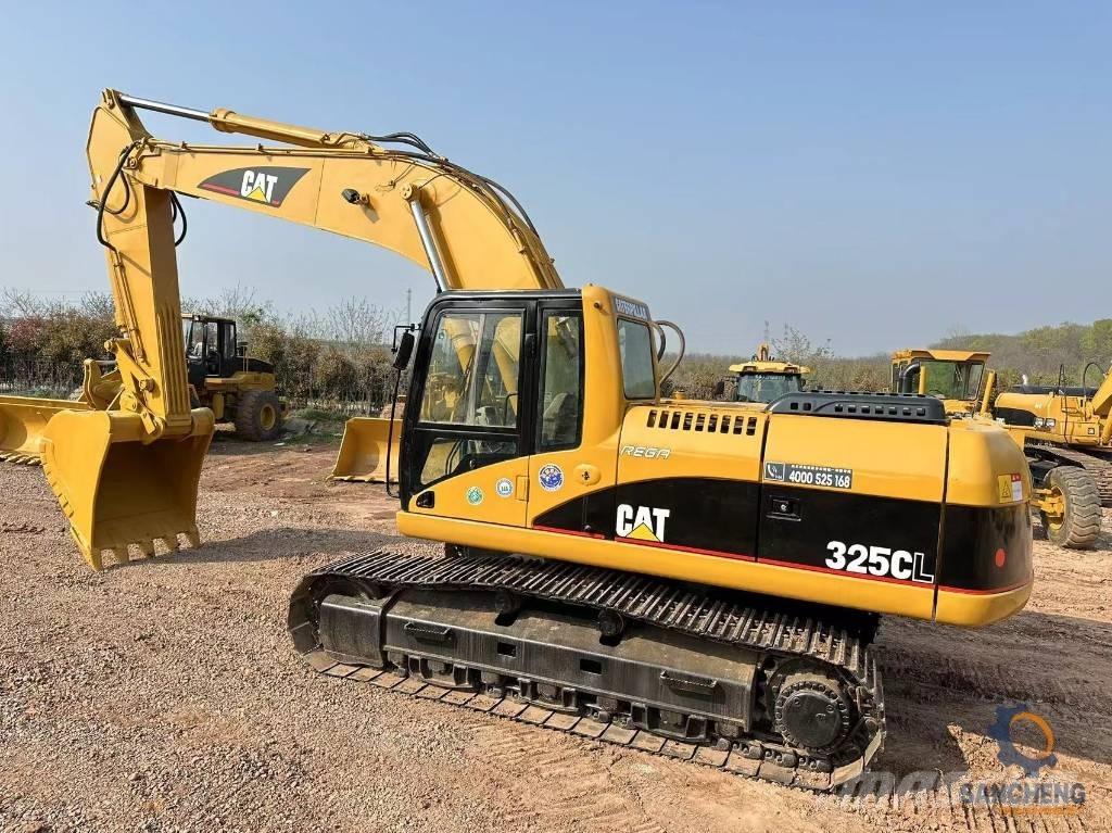 CAT 325 CL Beltegraver