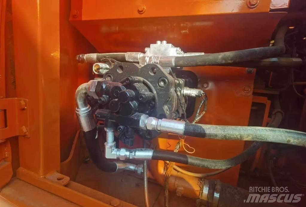 Doosan DX 140 LC Beltegraver
