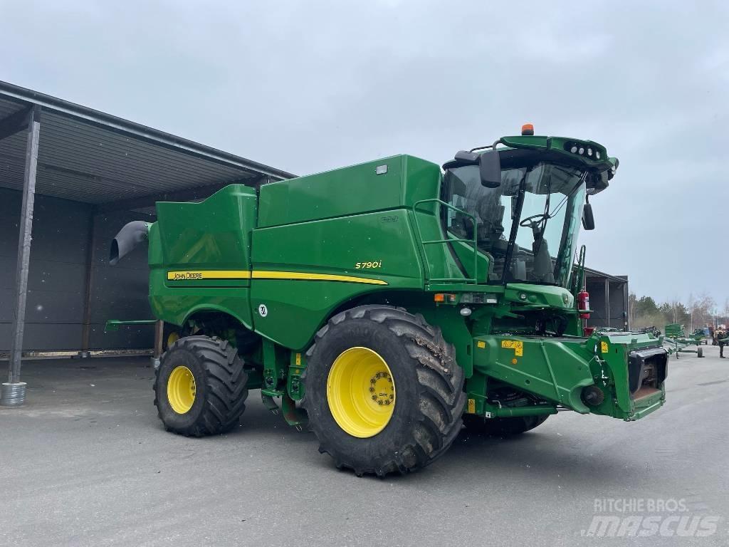 John Deere S790i Skurtreskere