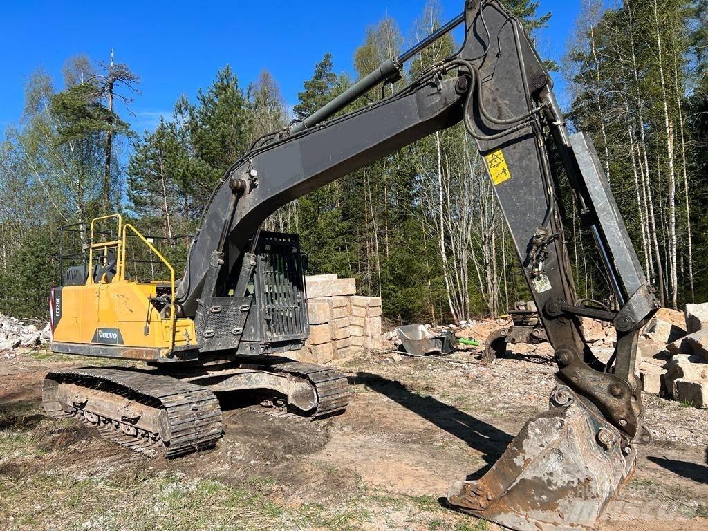 Volvo EC 220 EL Beltegraver