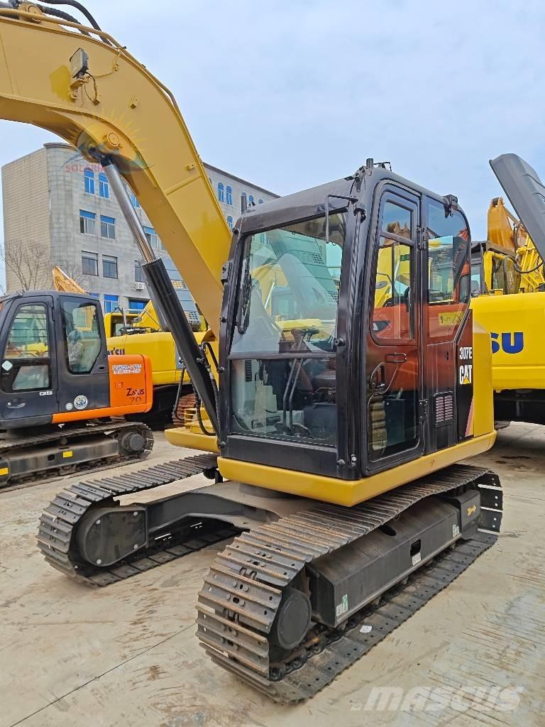 CAT 307E Beltegraver