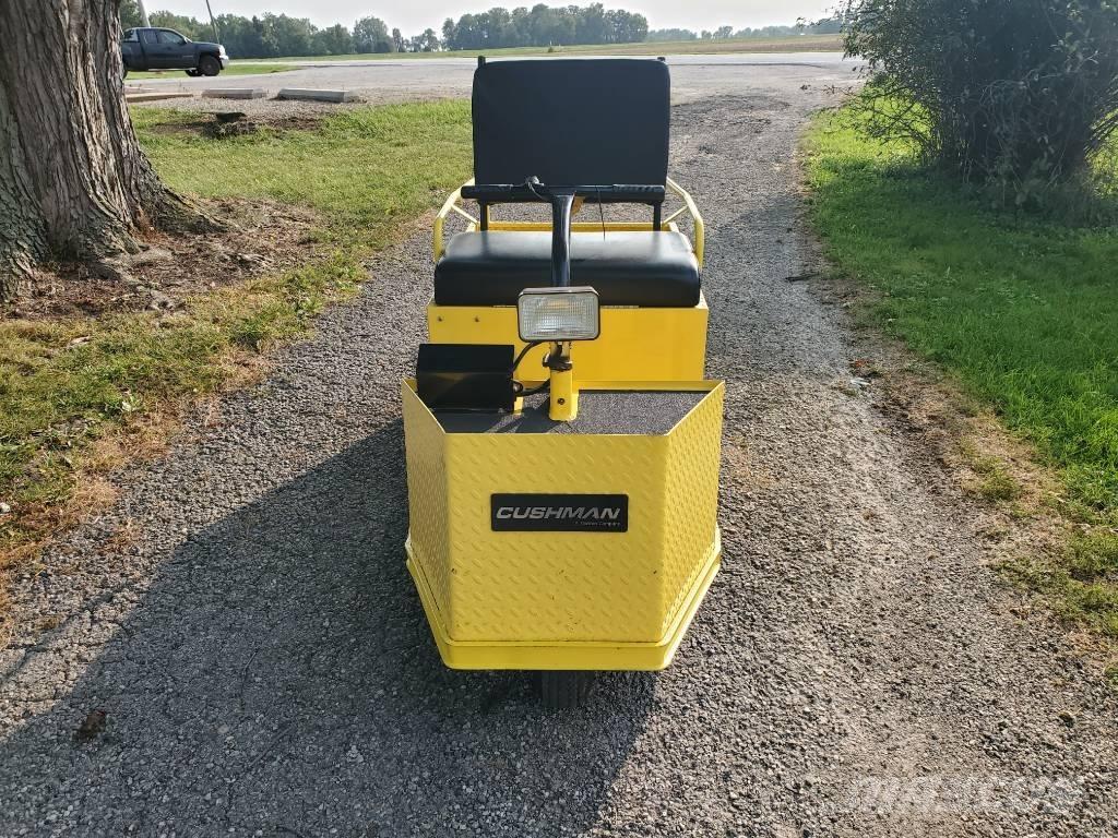 Cushman Minute Miser Tauetraktor