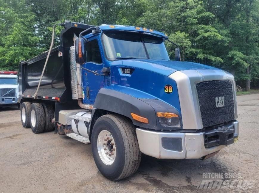 CAT CT 660 Tippbil