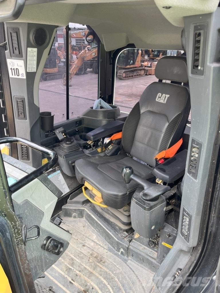 CAT D 5 LGP Dozere Beltegående