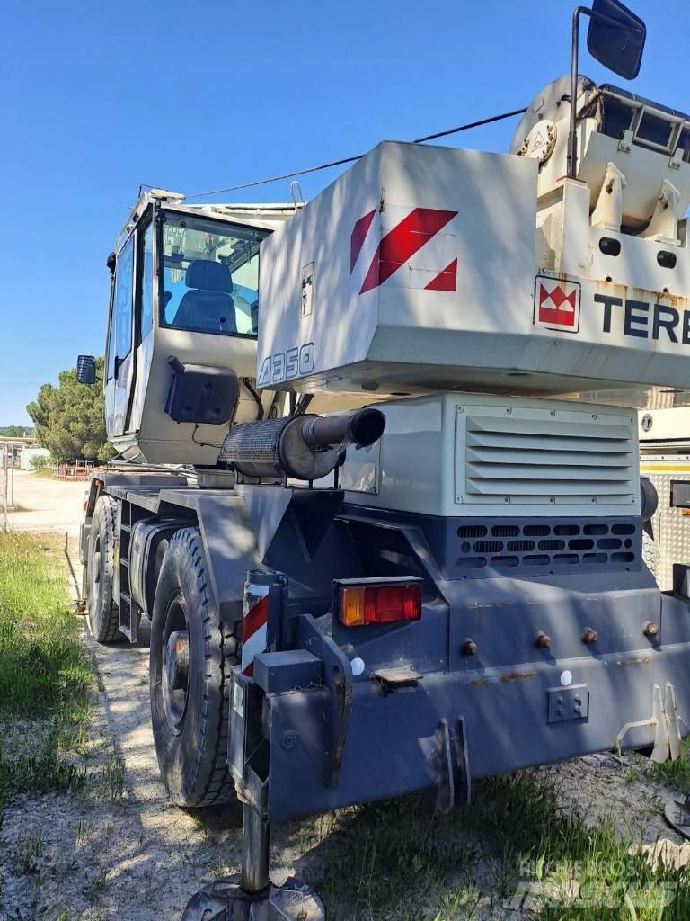 Terex A 350 Røff terreng kraner