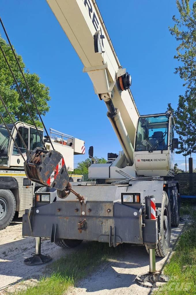 Terex A 350 Røff terreng kraner
