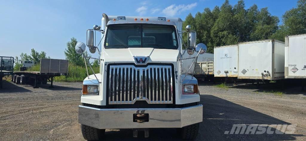 Western Star 4700 SB Trekkvogner