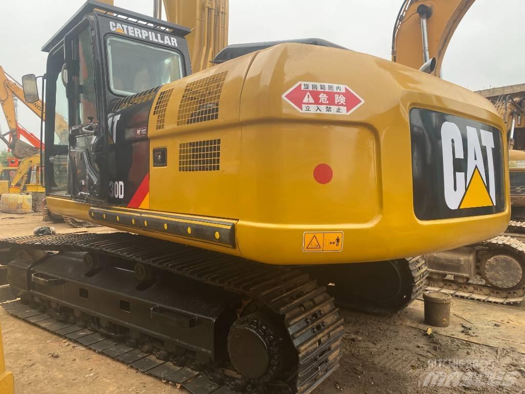 CAT 330 D Beltegraver