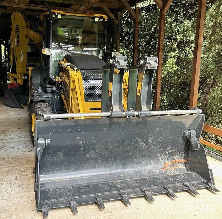 Komatsu WB 93 R 8E0 Traktorgravere