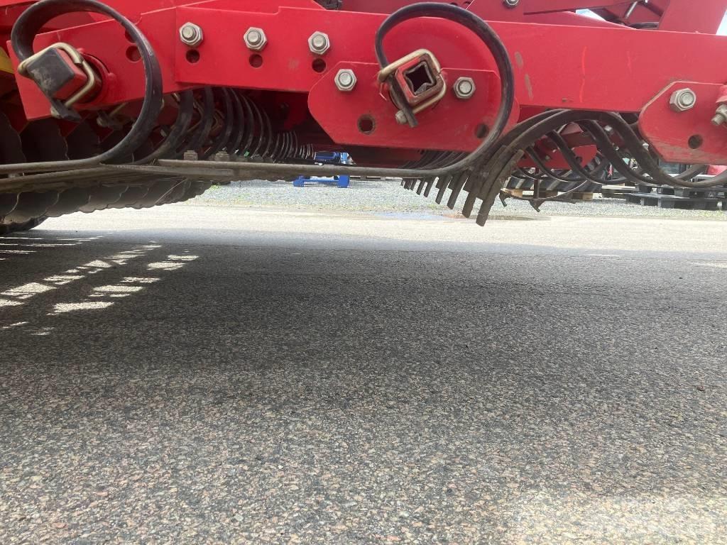 Väderstad RapidA600S Såmaskiner