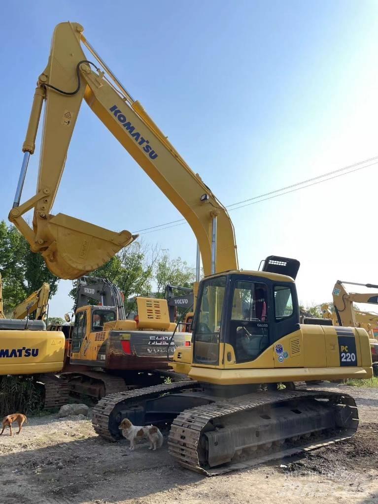 Komatsu PC 220-7 Beltegraver