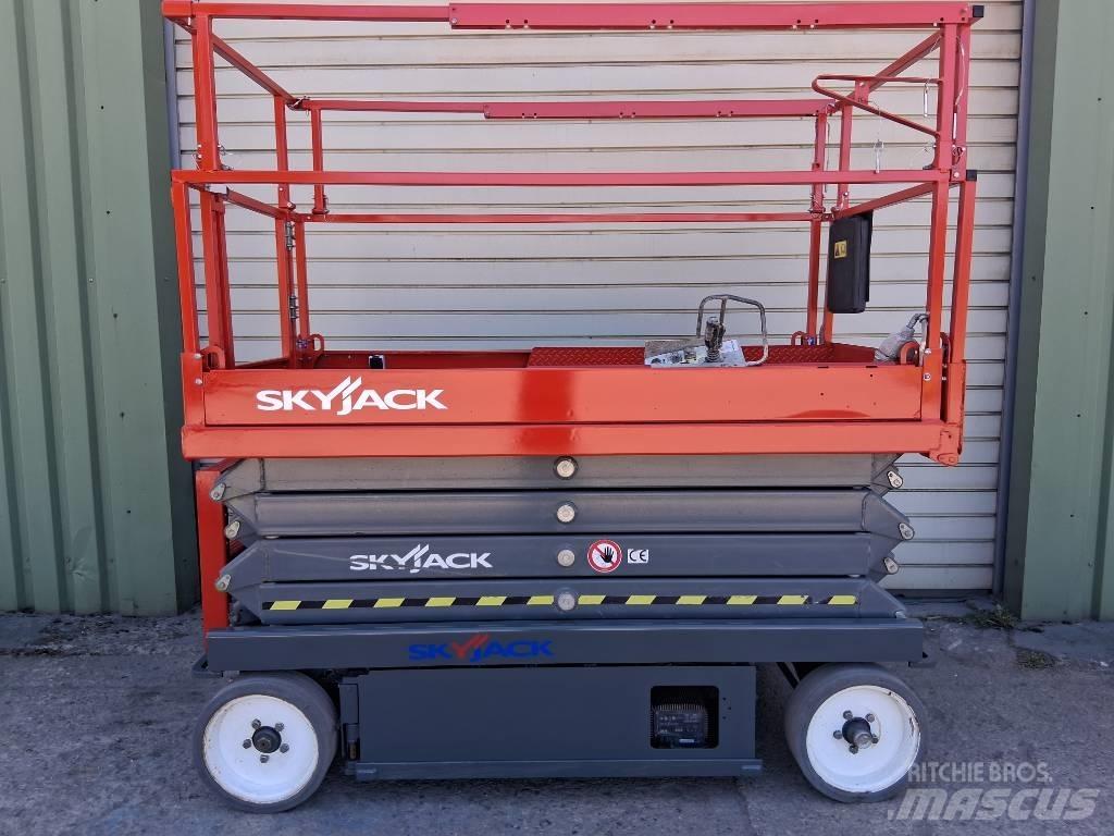 SkyJack SJ III 4626 Sakselifter