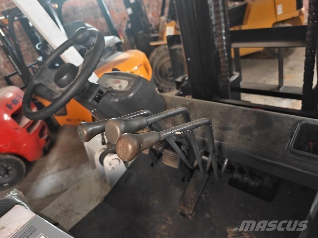 TCM FD 70 Z8 Diesel Trucker