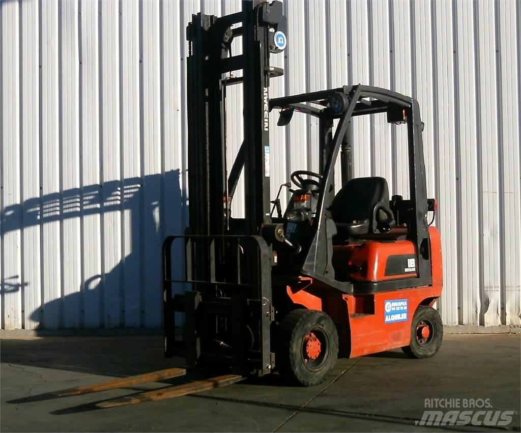 Nissan FD01A18Q Diesel Trucker