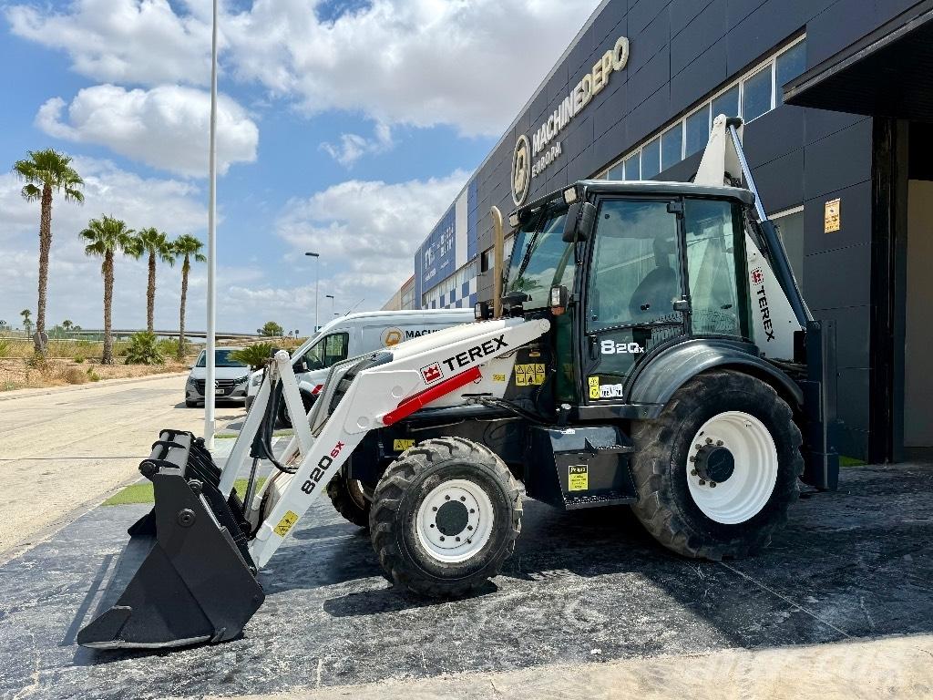 Terex 820 Traktorgravere