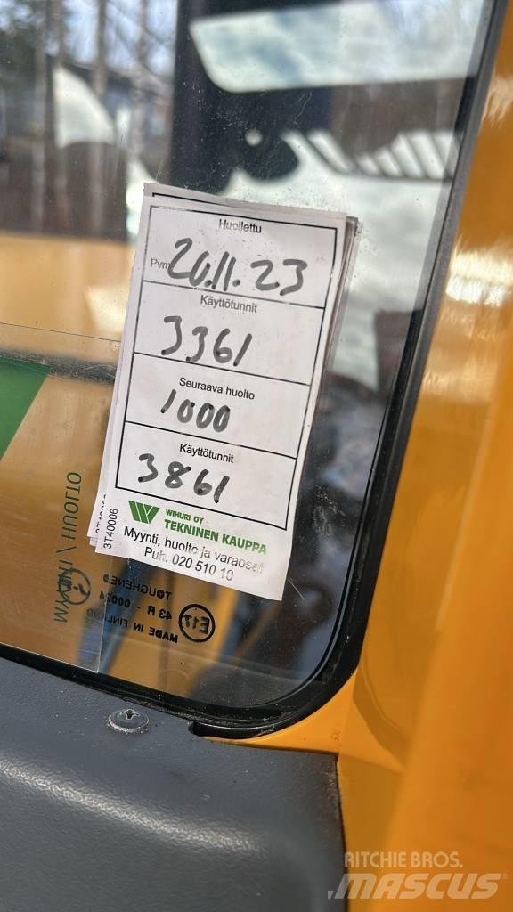 Wille 465 Kompakttraktorer