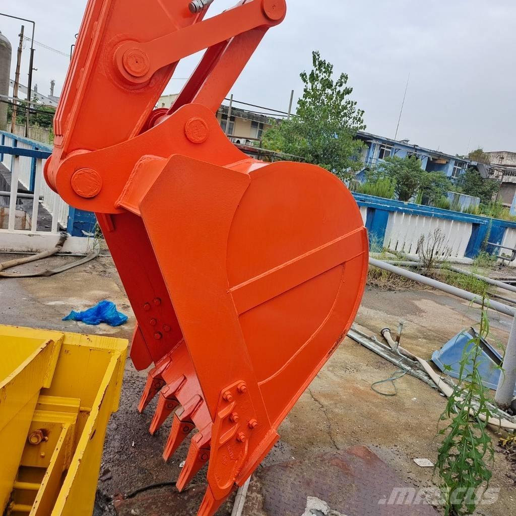 Doosan DX225LC-9C Beltegraver