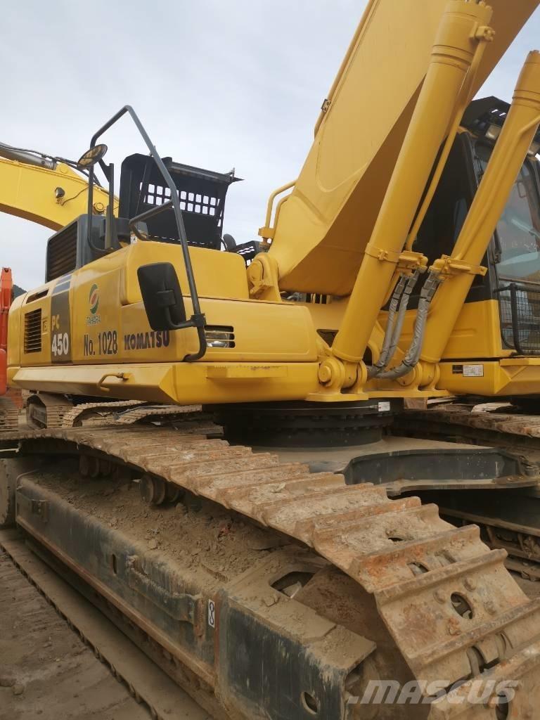 Komatsu PC 450-8 Beltegraver