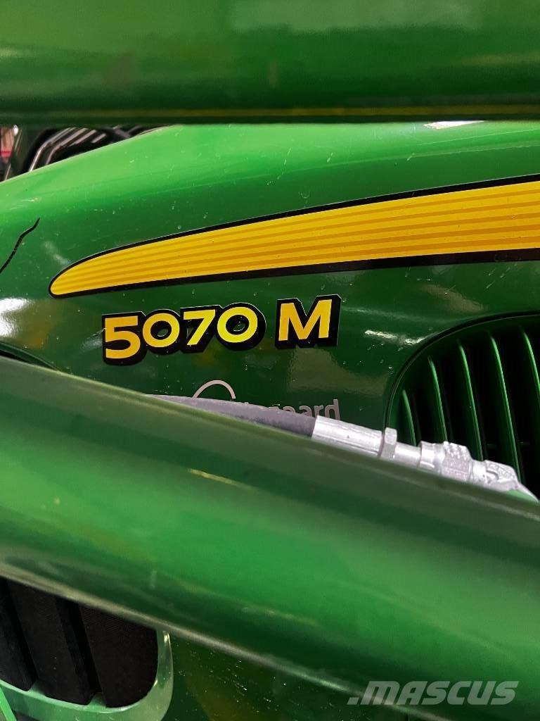John Deere 5070 M Traktorer