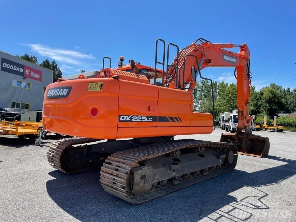 Doosan DX 225 LC-3 Beltegraver