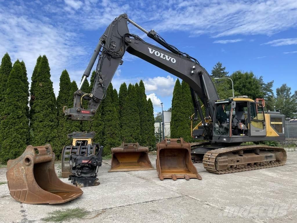 Volvo EC300 E Beltegraver