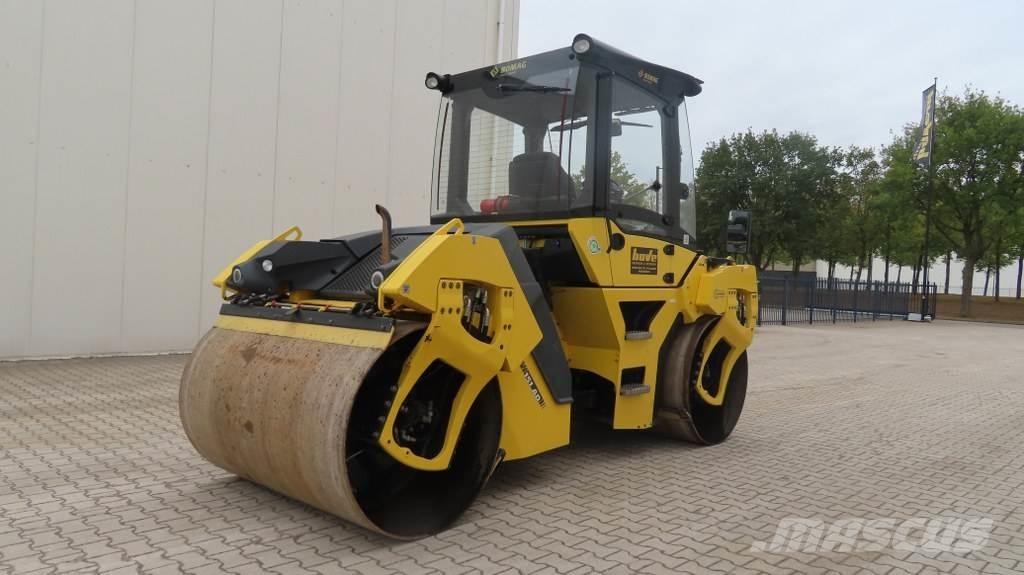 Bomag BW151 AD-5 Tandem Valser