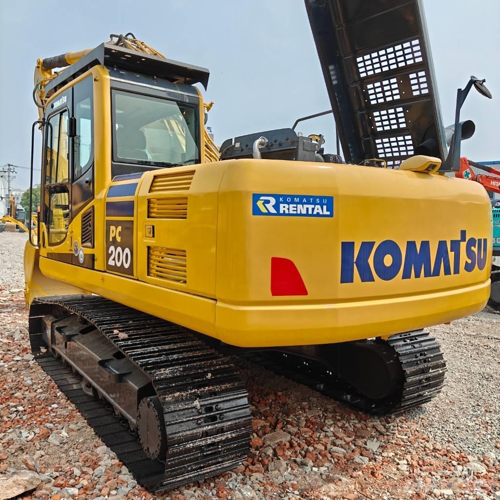 Komatsu 200-8N1 Beltegraver