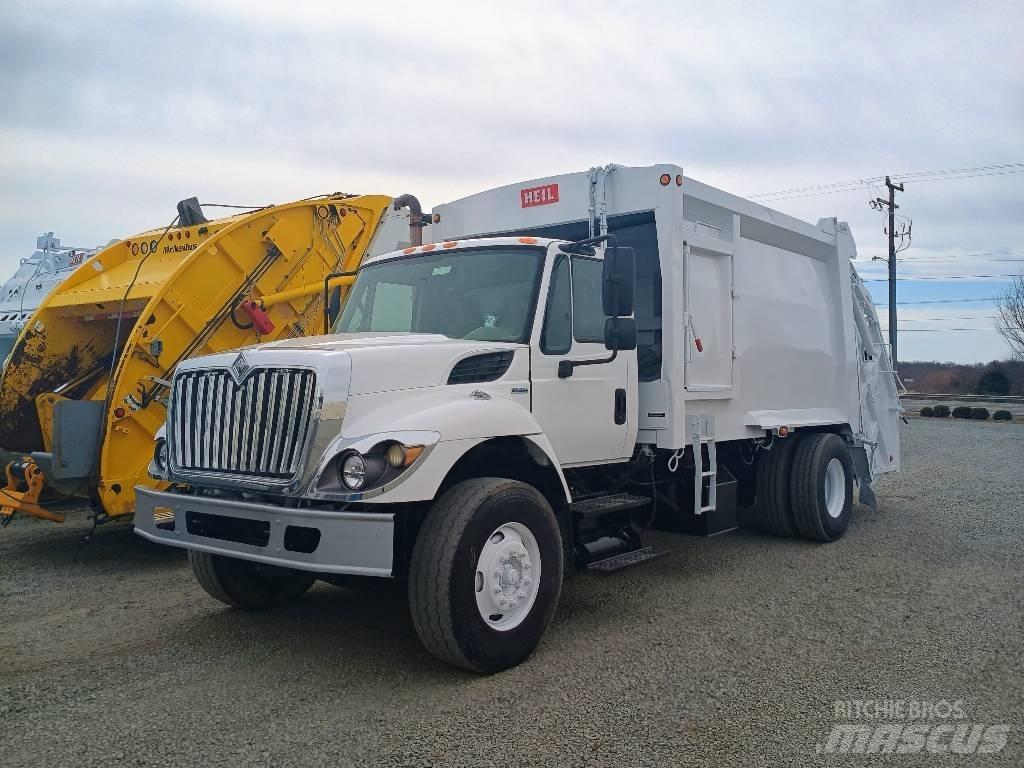 International 7400 Renovasjonsbil