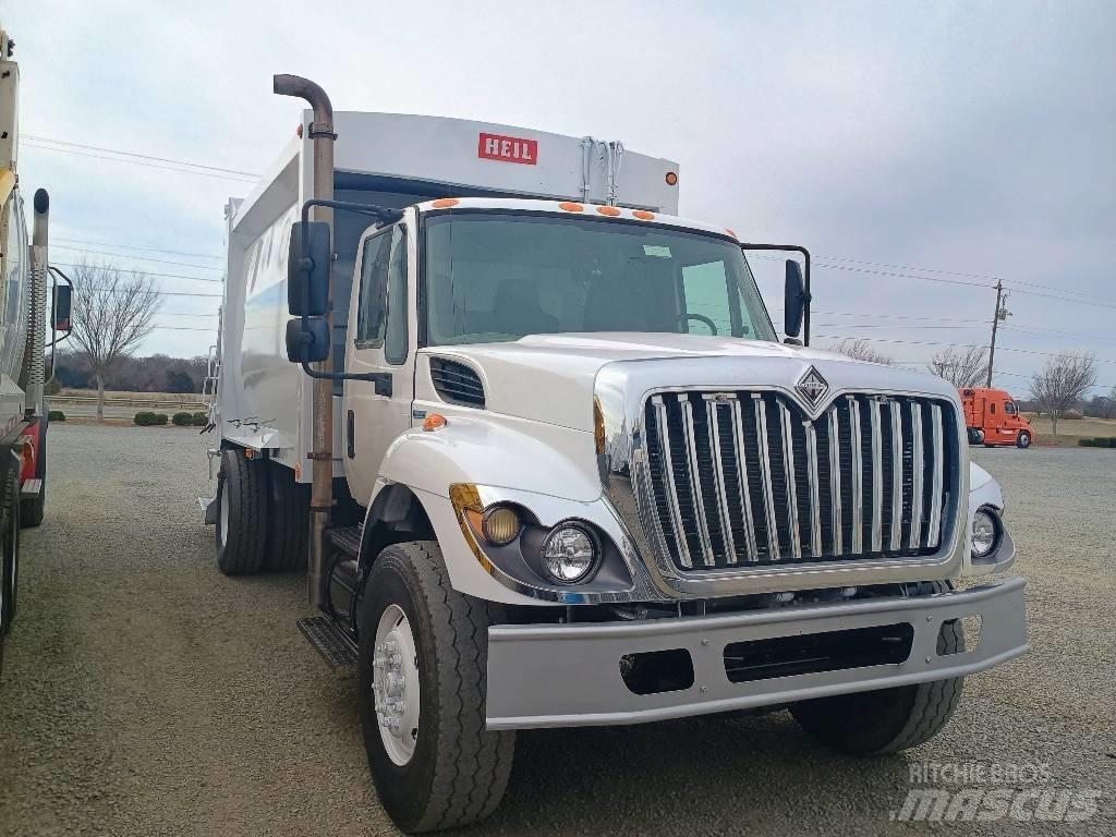 International 7400 Renovasjonsbil