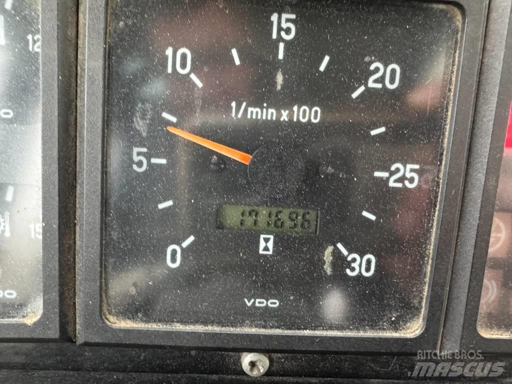 Lännen 940 Traktorgravere
