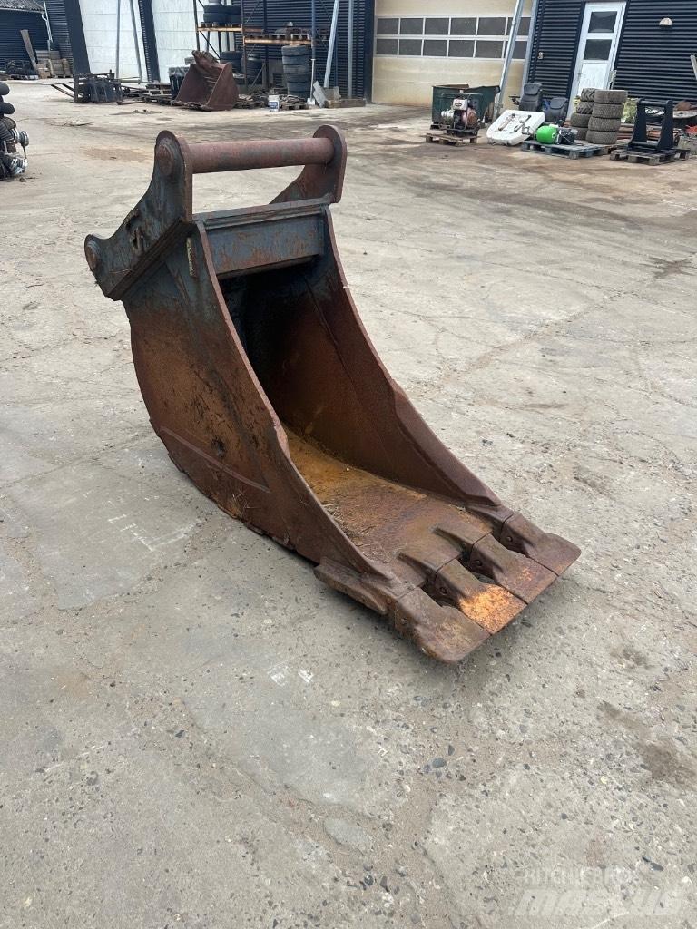  Andet S80 graveskovl Skuffer