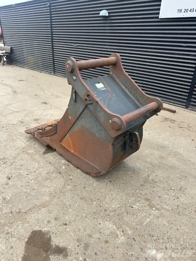  Andet S80 graveskovl Skuffer