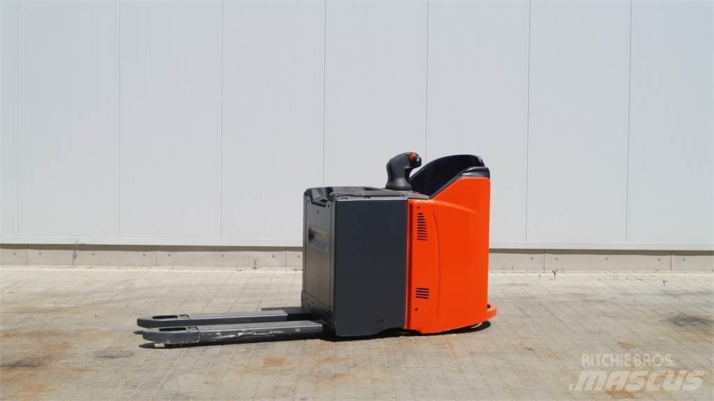 Linde T20SP kurz Lavtløftende truck