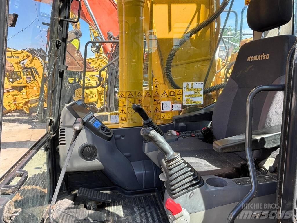 Komatsu PC210LC-11 Beltegraver
