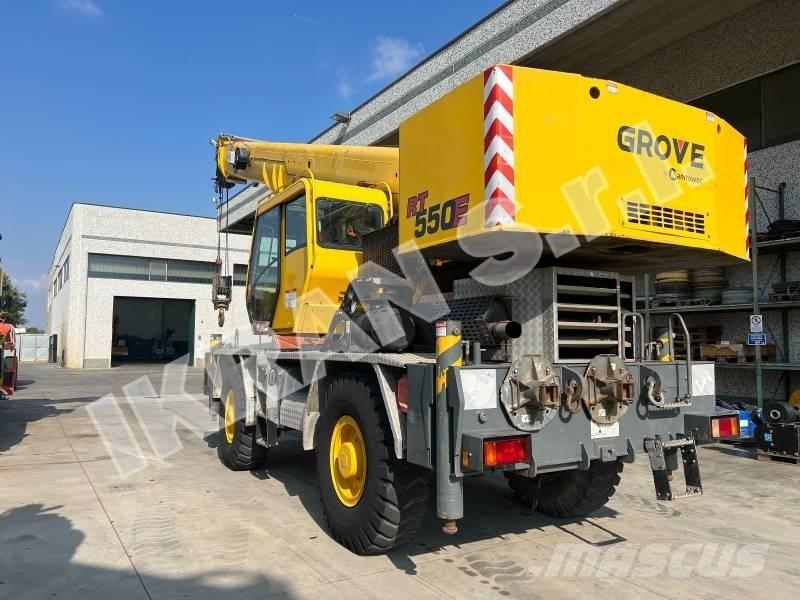 Grove RT550E Røff terreng kraner