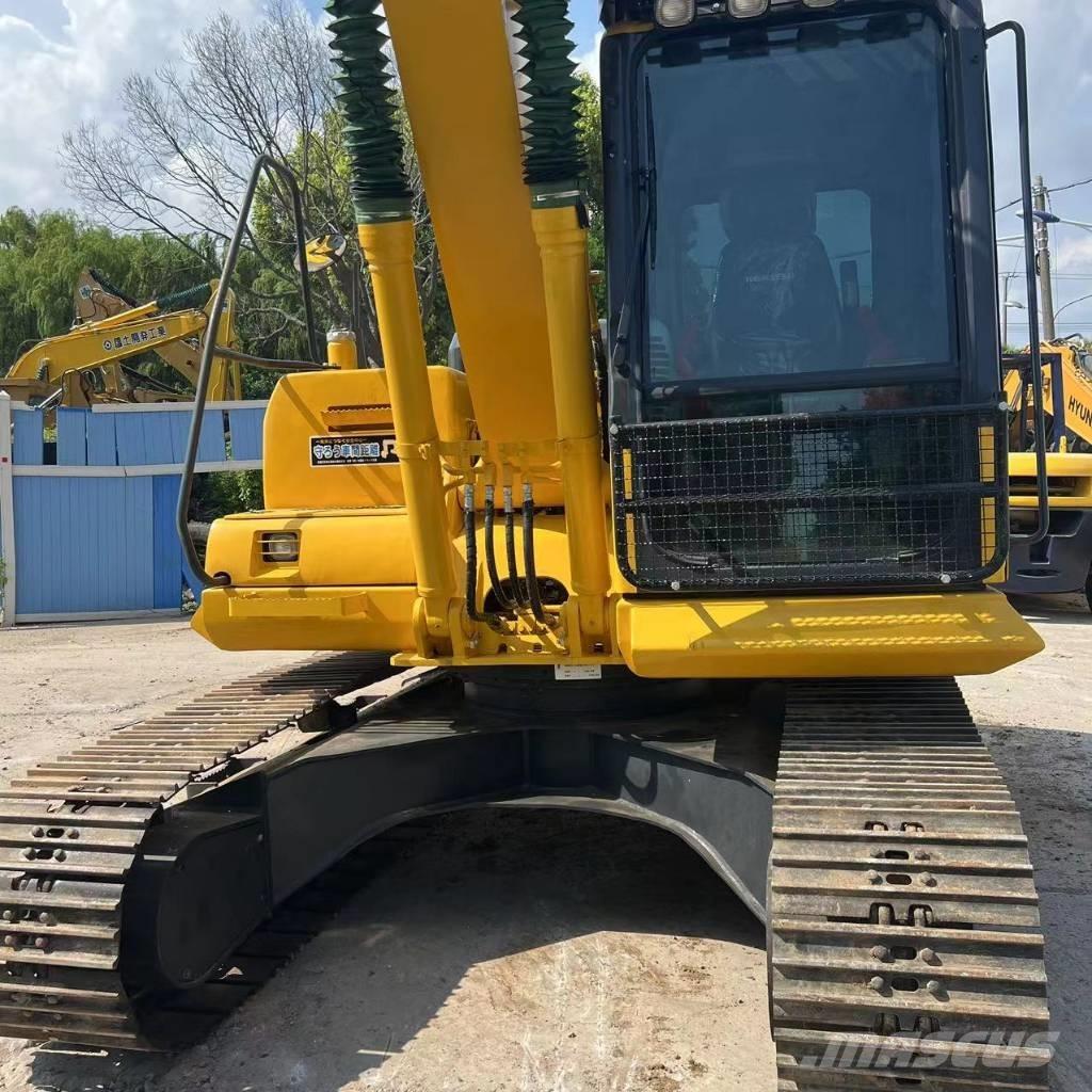 Komatsu PC 130-7 Beltegraver