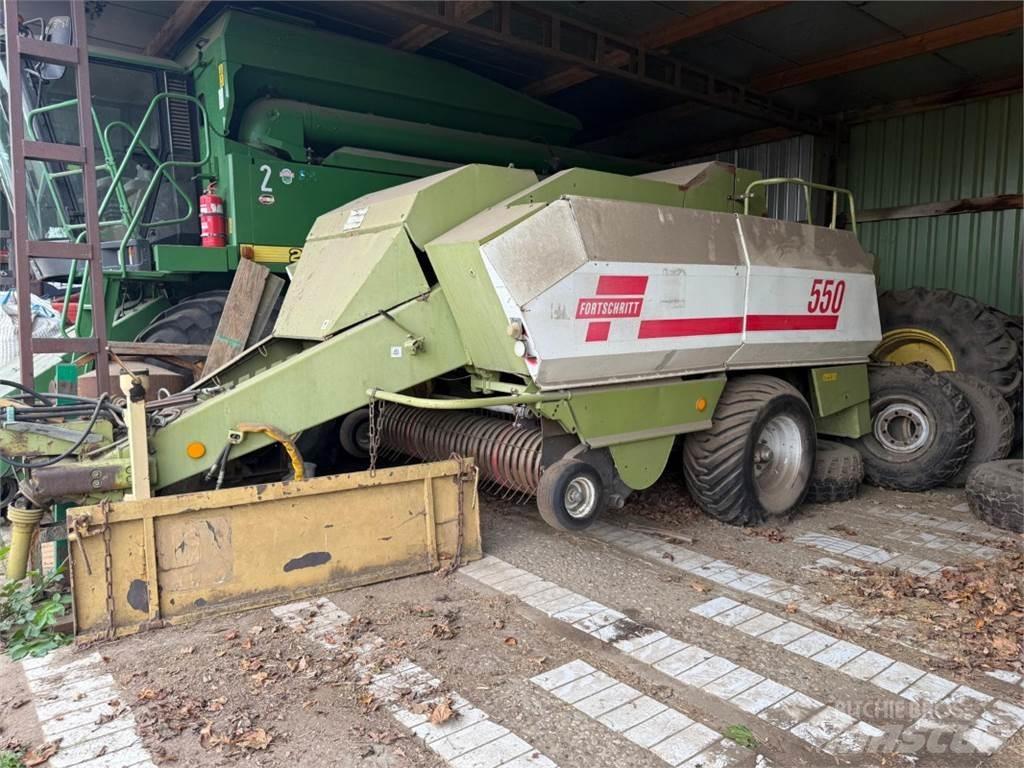 Fortschritt 550 Firkantpresser