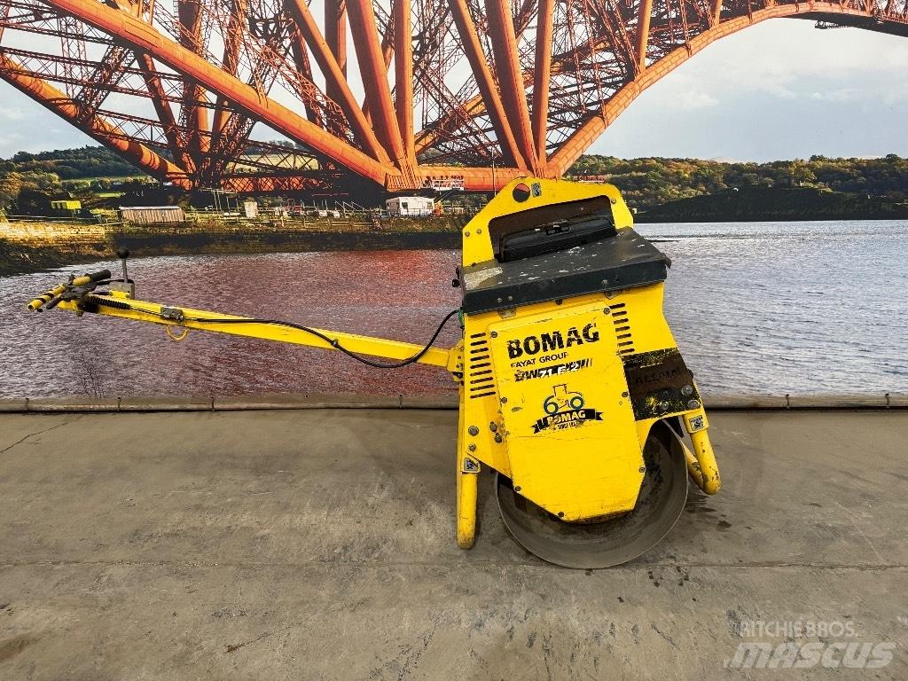 Bomag BW 71 E-2 Valsetog