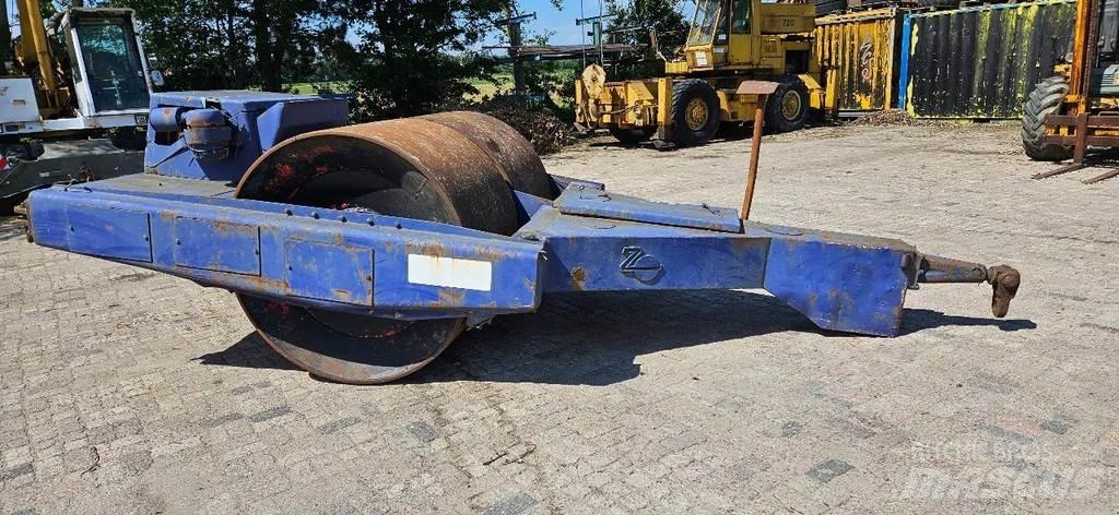 Dynapac Tril wals Vibroplater