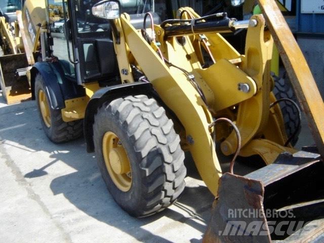 CAT 906 M Hjullastere