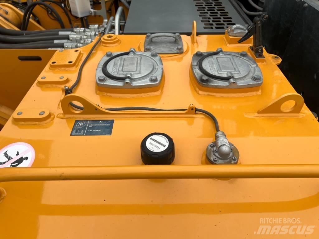 Liebherr R 966 HD Beltegraver