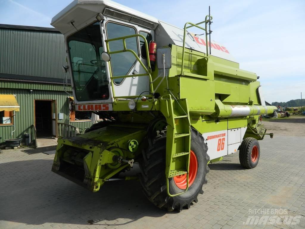 CLAAS Dominator 86 Skurtreskere