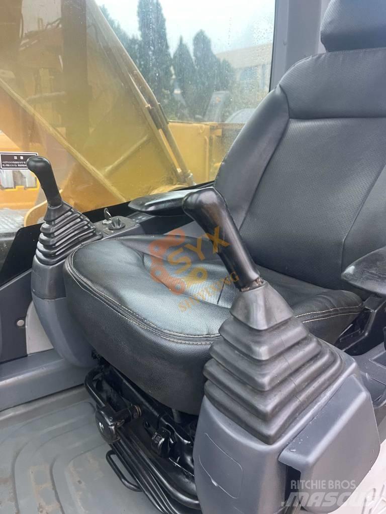 CAT 320 D Beltegraver