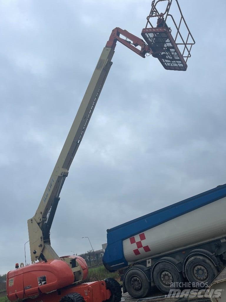 JLG 860 SJ Teleskop bomlifter