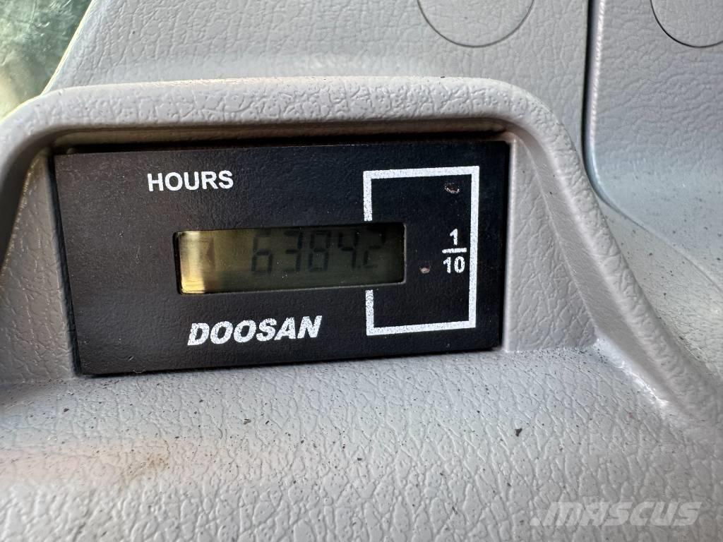Doosan DX 180 LC-5 Beltegraver