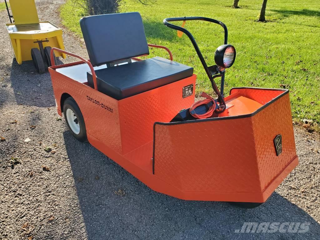 Taylor-Dunn SS536 Tauetraktor