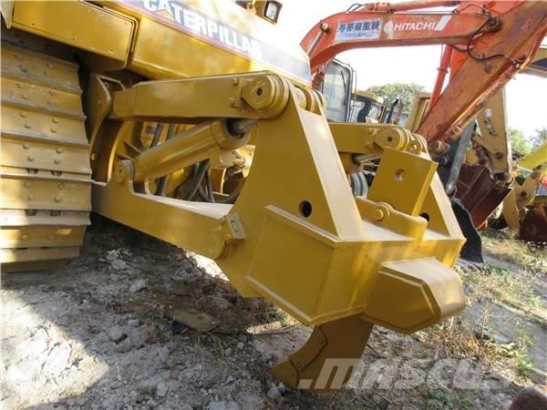 CAT D 6 R Veihøvler