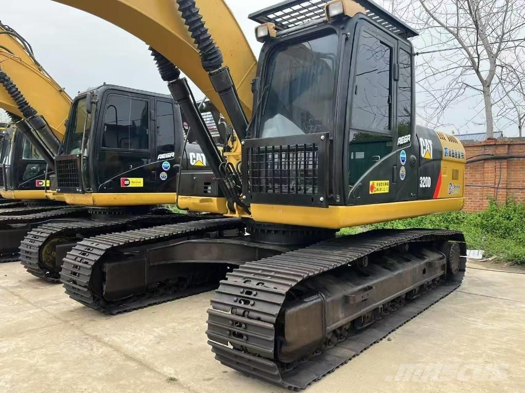 CAT 320 D Beltegraver