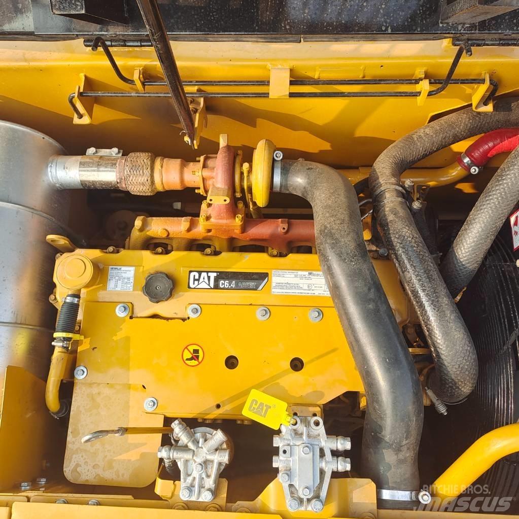 CAT 320D Beltegraver