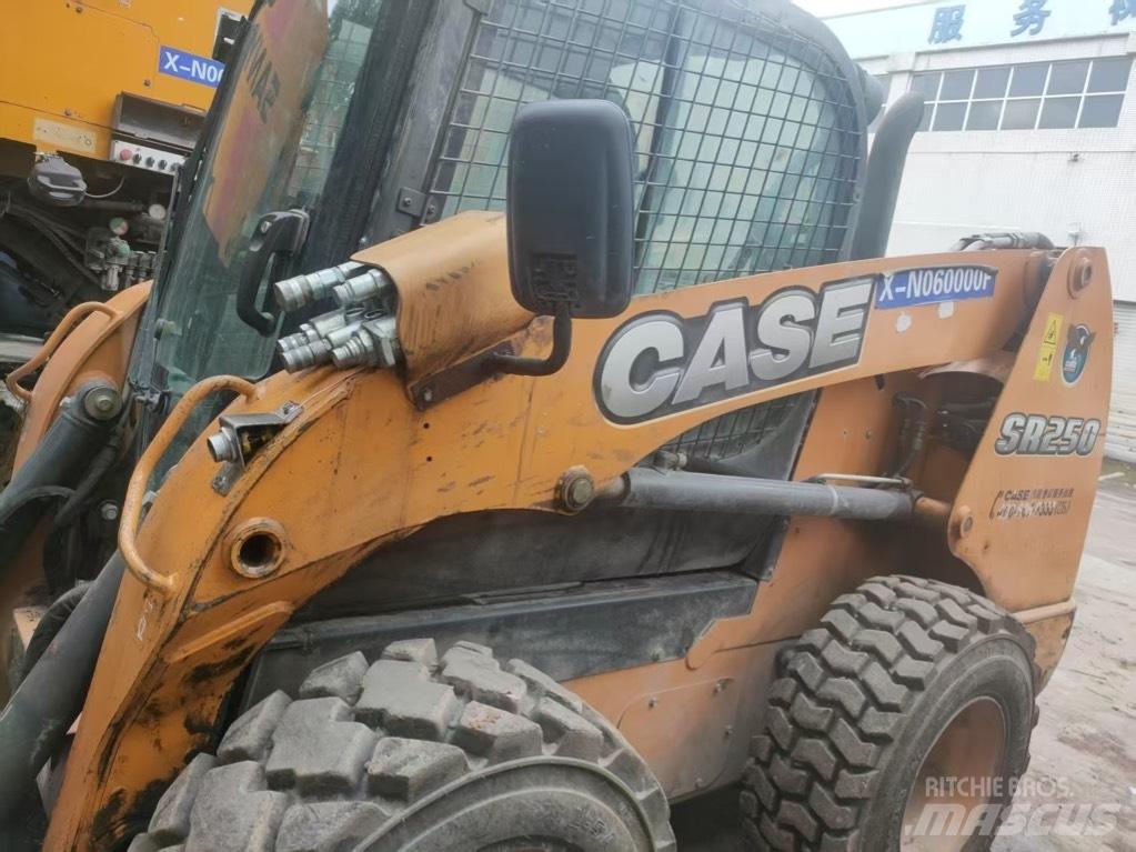CASE SR 250 Kompaktlastere
